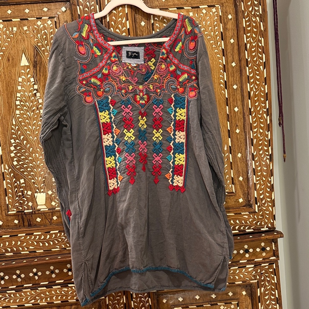 Embroidered Gray Top with Multicolor Accents